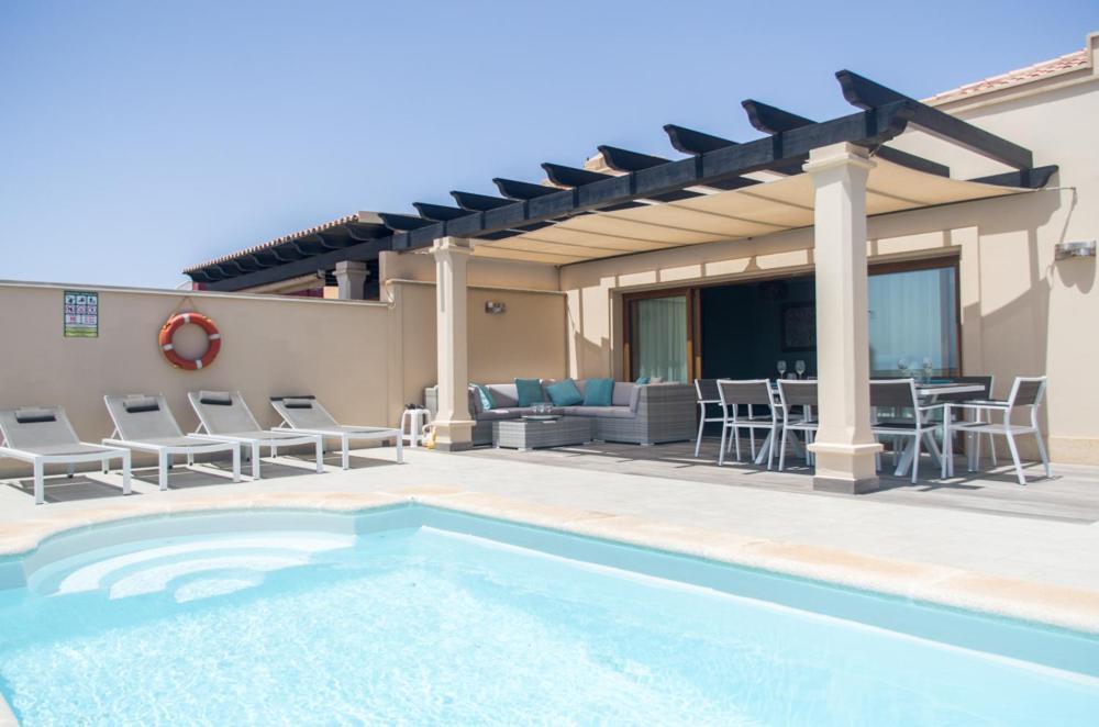 Luxurious Villa With Amazing Sea View And Poolカレタ・デ・フステ エクステリア 写真